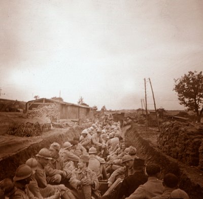 Tropas en vagones abiertos, Genicourt, norte de Francia, c1914-c1918 de Unbekannt