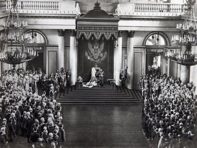 El Zar Nicolás II hablando en la apertura de la primera Duma, San Petersburgo, Rusia, 27 de abril de 1906 de Unbekannt