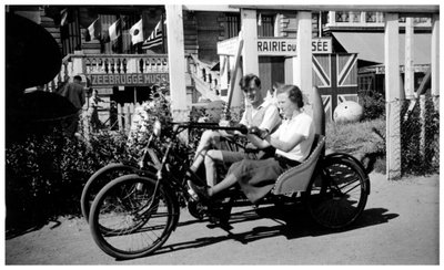 Triciclo biplaza, Zeebrugge, Bélgica, 1936 de Unbekannt