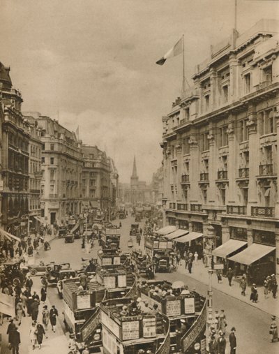 Parte superior de Regent Street, El paraíso de los compradores de Londres, c1935 de Unbekannt