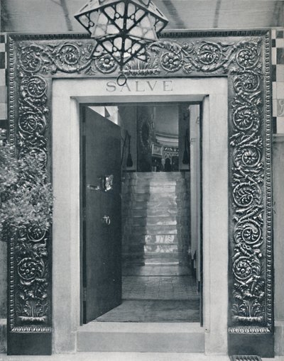 Vista al estudio de Sir L. Alma-Tadema a través de la puerta de entrada, finales del siglo XIX de Unbekannt