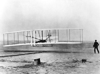 Wilbur y Orville Wright y el primer vuelo motorizado, Carolina del Norte, 17 de diciembre de 1903 de Unbekannt
