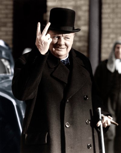 Winston Churchill haciendo su famoso signo de V de Victoria, 1942 de Unbekannt