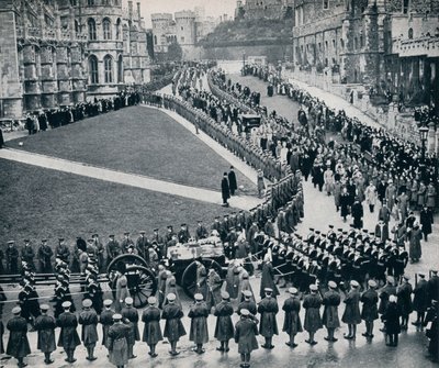 Dentro de los muros del histórico Castillo de Windsor, 1936 de Unbekannt