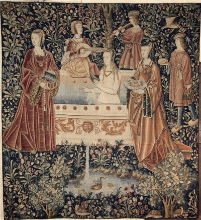 Mujer bañándose rodeada de asistentes, serie de tapices La Vie Seigneuriale, c. 1500 de Unbekannt