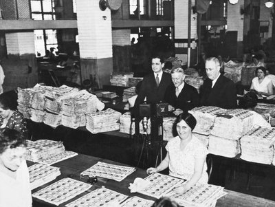 Trabajadores haciendo dinero, Washington, D.C., c.1929 de Unbekannt