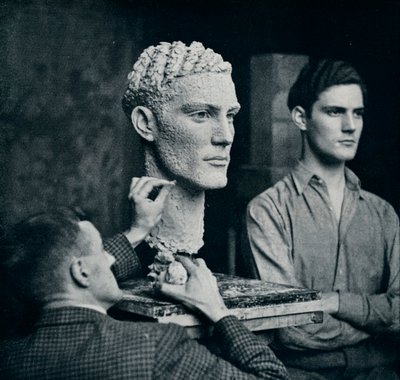 Trabajando en un retrato del Sr. Duncan Guthrie, c. 1935 de Unbekannt