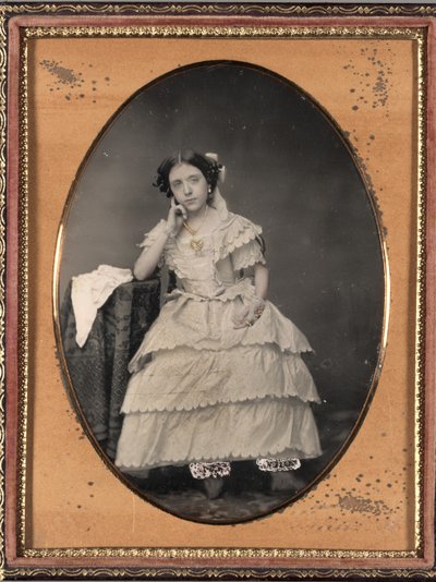 Joven mujer en pantalones bombachos, c. 1855 de Unbekannt