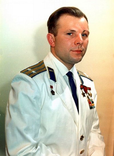 Yuri Gagarin, cosmonauta ruso, años 1960 de Unbekannt