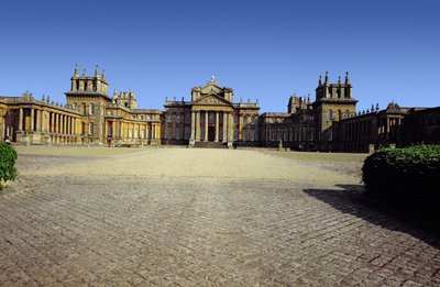 Palacio de Blenheim, Vista exterior, construido por John Vanbrugh,(1664-1726) y Nicholas Hawksmoor,(1661-1736) entre 1705 y 1722, Oxfordshire, Reino Unido de Unbekannt Unbekannt