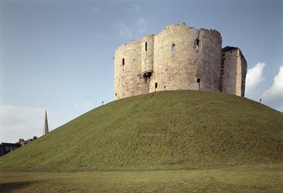 Vista exterior de la Torre de Clifford, York, North Yorkshire de Unbekannt Unbekannt