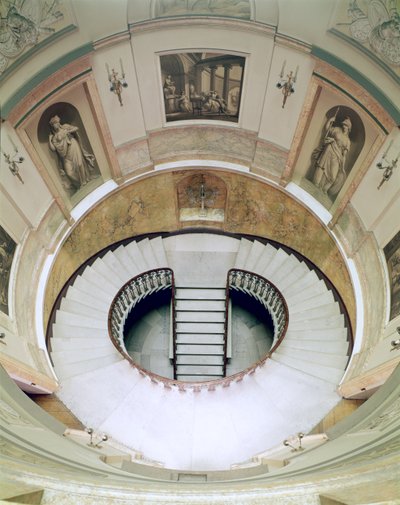 Casa Home, 20 Portman Square, Vista del hueco de la escalera, construida por Robert Adam de Unbekannt Unbekannt
