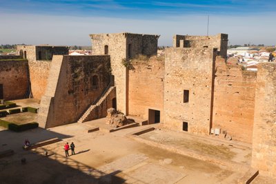 Niebla, provincia de Huelva, Andalucía, sur de España. El castillo de los Guzmanes. de Unbekannt Unbekannt