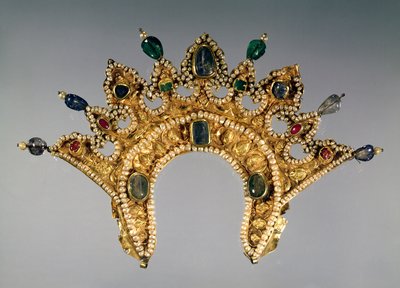 Diadema rusa, oro con perlas y gemas semipreciosas, principios del siglo XVII de Unbekannt Unbekannt
