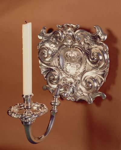 Candelabro, luz única, en estilo anglo-holandés del período de la Restauración. 1668-90 de Unbekannt Unbekannt