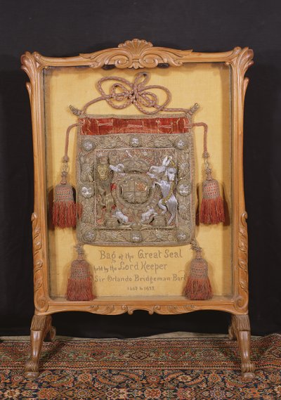 La bolsa del Gran Sello, sostenida por el Lord Keeper, Sir Orlando Bridgeman (1667-72) de Unbekannt Unbekannt