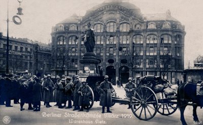 Batallas callejeras en Berlín, marzo de 1919 de Unbekannter Künstler
