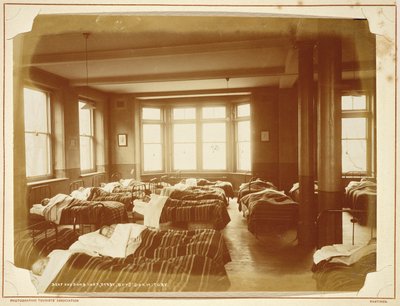 Dormitorio de niños en la Institución de Sordos y Mudos, Derby de Unbekannt