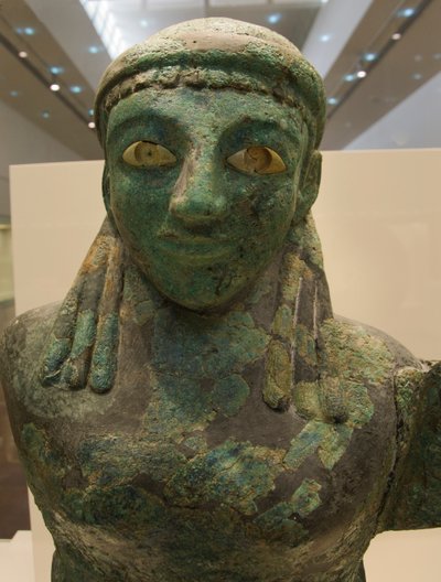 Figura femenina alada de bronce (590 a.C. - 580 a.C.), Museo de Olimpia, Olimpia, Peloponeso, Grecia (foto) de Unknown