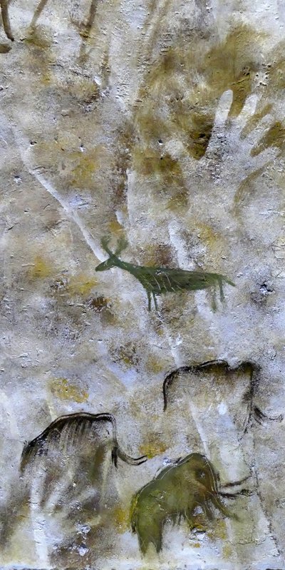 Pinturas rupestres encontradas en la Cueva de Altamira (foto) de Leopold Blonder