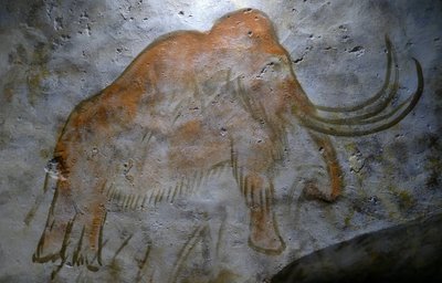 Pinturas rupestres encontradas en la Cueva de Altamira (foto) de Leopold Blonder