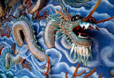 Dragones, Haw Par Villa (Jardín del Bálsamo de Tigre), un parque temático basado en la mitología y leyendas chinas, Singapur, República de Singapur de Benjamin Baud