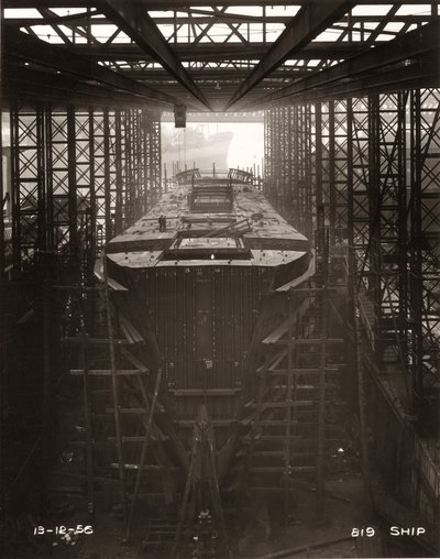 Grúa de pórtico en funcionamiento sobre el carguero "Northbank" en el astillero de William Doxford & Sons, Sunderland de Unbekannter Künstler