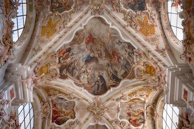 Fotografía interior de frescos en el techo, pintura en el techo, basílica monasterial, iglesia monasterial, monasterio de canónigos agustinos, monasterio de Neustift, también monasterio, Vahrn cerca de Brixen, Bressanone, Tirol del Sur, Italia, Europa (fot de Unbekannter Künstler