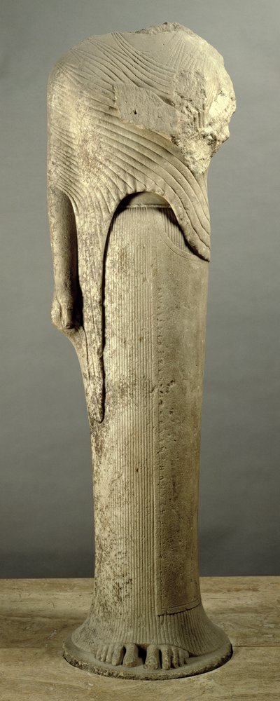 Figura de Kore dedicada por Cheramyes, del Santuario de Hera, Samos, c.570 a.C. de Unbekannt