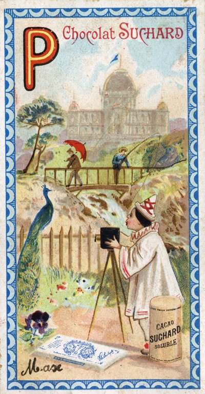 Letra P: palacio, pabellón, paraguas, fotógrafo, puente, pesca, pavo real, pensamiento. Grabado del Alfabeto editado por Chocolat Suchard, principios del siglo XX. 24 cromolitografías que representan lugares, personajes y objetos para descubrir en la image de Unbekannt