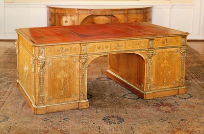 Mesa de biblioteca, caoba con incrustaciones de Unbekannt