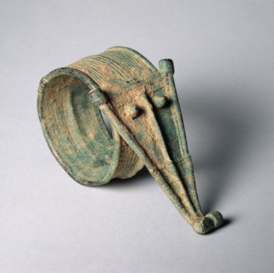 Brazalete Lorhon con cabeza de cocodrilo, de Burkina Faso o Costa de Marfil, probablemente siglo XVIII de Unbekannt