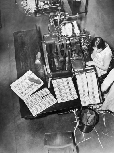 Haciendo cuentas, Washington, D.C., c.1929 (foto en blanco y negro) de Unbekannt