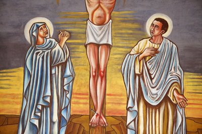 La crucifixión de Jesucristo. La Virgen María y San Juan, Aneho, Togo de Unbekannt