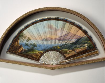 Modelo de abanico de papel con una pintura en gouache que representa los destinos del Grand Tour, un viaje práctico por artistas e intelectuales de los siglos XVIII y XIX en los países mediterráneos durante su juventud para su educación y enriquecimiento de Unbekannt
