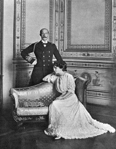 El Príncipe Georges de Grecia y la Princesa Marie Bonaparte en la casa del Príncipe Roland Bonaparte, París, foto de Paul Boyer de Unbekannter Künstler