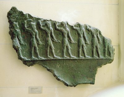 Procesión de guerreros elamitas, Susa, Irán, período elamita, c.1150 a.C. de Unbekannt