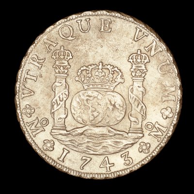 Rara Moneda de Plata, América Española Rey Fernando VI, 8 Reale, Columnas de Hércules sobre Estrecho de Gibralta con globos, corona de Unbekannter Künstler