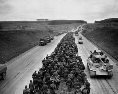 Segunda Guerra Mundial (1939-1945): Cerca de Giessen (Alemania) al norte de Frankfurt am Main (Frankfurt am Main) 29 de marzo de Unbekannt