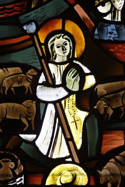 Vidriera que representa a Jean-Marie Vianney en la iglesia de Notre-Dame-de-la-Trinité, Blois, Francia de Unbekannt