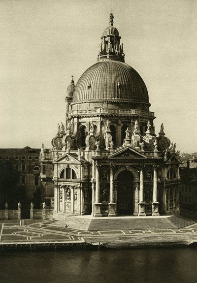 La Basílica de Santa María della Salute al final del Gran Canal. Venecia. Fotografía de Wilhelm Bode de Unbekannt