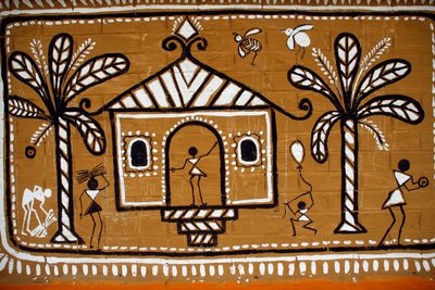 El muro de la frontera del Instituto de Bellas Artes de la Universidad de Dhaka, pintado por los estudiantes, antes de Pahela Baishakh. Dhaka, Bangladesh. 13 de abril de 2008. de Unbekannt