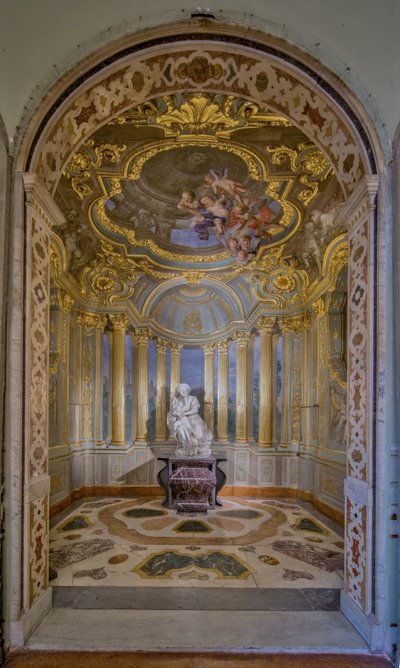 Vista de la Capilla con los frescos de Lorenzo de Ferrari y la estatua de Pierre Puget, Palacio Carrega-Cataldi (antiguo Palacio Tobia Pallavicini), Génova, Liguria, Italia (foto) de Unbekannter Künstler