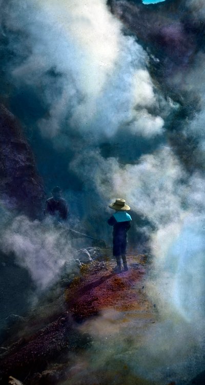 Vapor de agua en la caldera del Monte Vesivio de Unbekannter Künstler