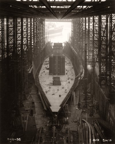 Comienzan los trabajos de los mamparos del Northbank en el astillero de William Doxford & Sons, Sunderland, 8 de noviembre de 1956 (foto en blanco y negro) de Unbekannter Künstler