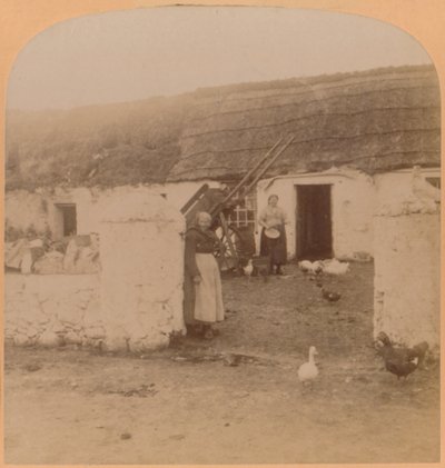 Un hogar característico, Ballintoy Village, Condado de Antrim, Irlanda, 1900 de Underwood and Underwood