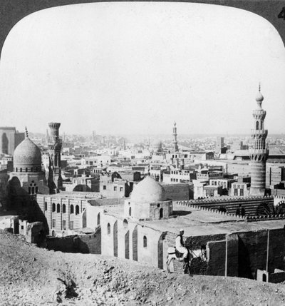 El Cairo, mirando al suroeste, hacia las pirámides, Egipto de Underwood and Underwood