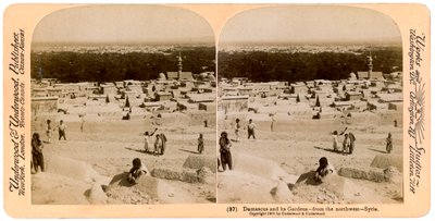 Damasco y sus jardines, vistos desde el noroeste, Siria, 1900 de Underwood and Underwood