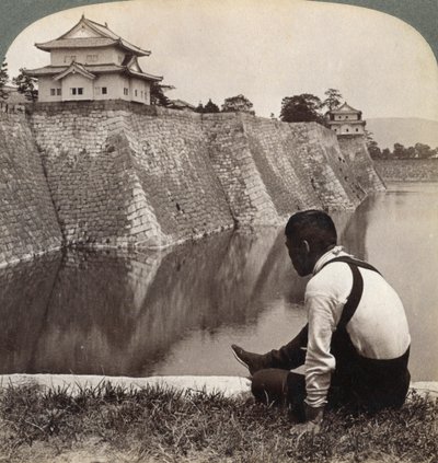 Castillo feudal de los orgullosos Shogunes, Osaka, Japón de Underwood and Underwood