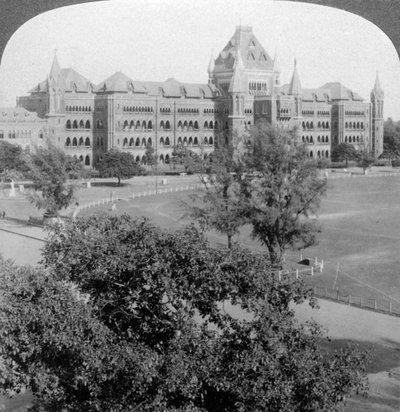 Tribunal Superior y extremo norte de Rotten Row, Bombay, India de Underwood and Underwood